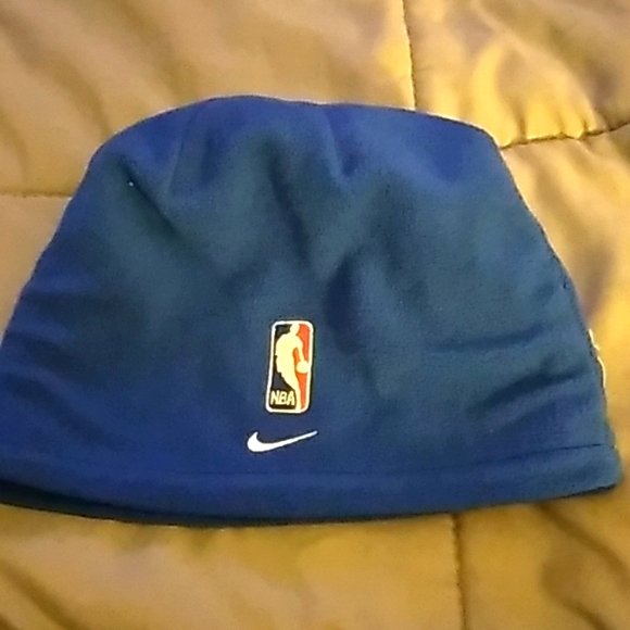 76ers Reversible Beanie 4 styles - Picture 3 of 4
